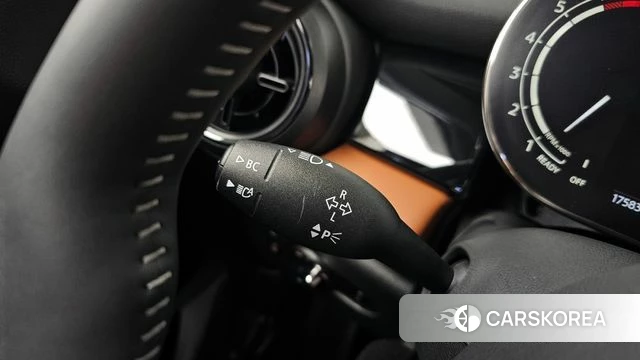 Mini Cooper S id 4360435 из Кореи 19