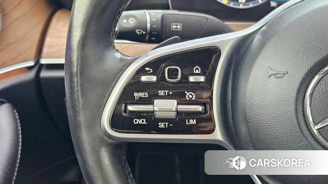 Mercedes-Benz E-Class W213 id 4837033 из Кореи 19