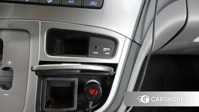 Hyundai The New Grand Starex id 4562236 из Кореи 19