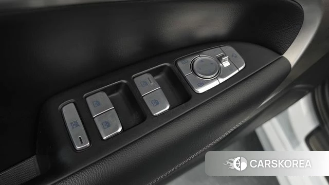 Genesis The New G70 id 4322334 из Кореи 19