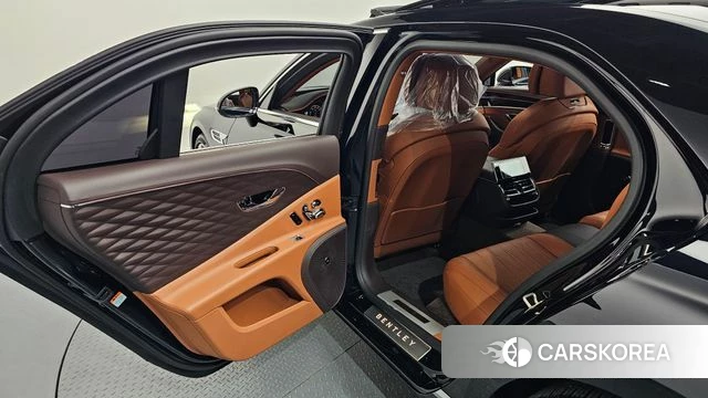 Bentley Flying Spur 3rd Generation id 4433904 из Кореи 19