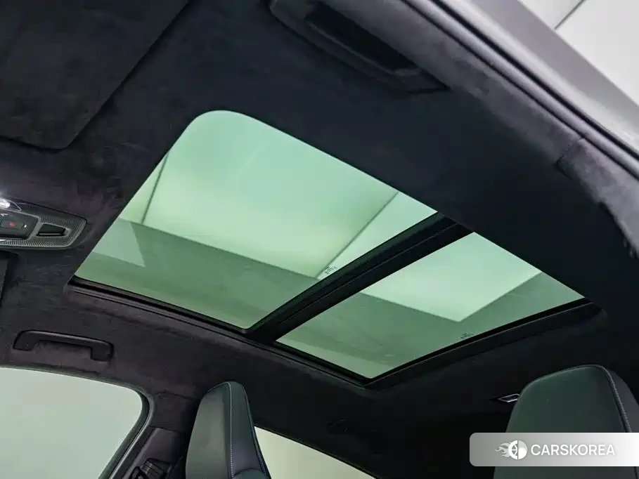Audi Q6L Sportback id 4601755 из Китая 19