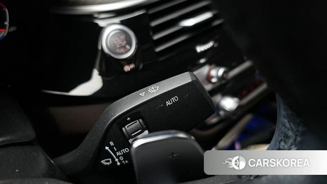 BMW 5 Series (G30) id 4194671 из Кореи 19