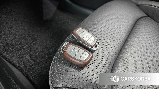 Hyundai The New Avante AD id 4403131 из Кореи 19
