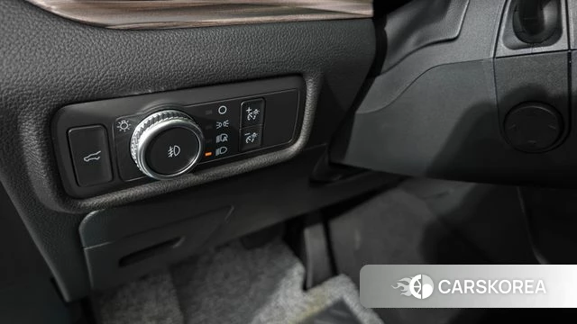 Ford Explorer 6th Generation id 4632192 из Кореи 19
