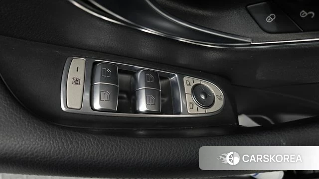 Mercedes-Benz E-Class W213 id 4615570 из Кореи 19