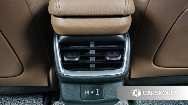 Hyundai Grandeur (GN7) id 4935614 из Кореи 19
