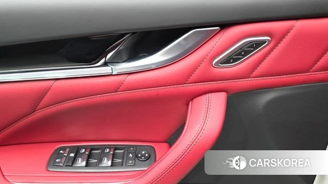 Maserati Levante id 4763972 из Кореи 19