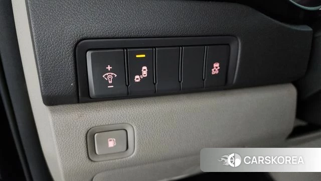 Kia All New Carnival id 4850193 из Кореи 19