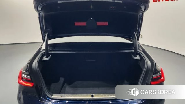 BMW 7 Series (G11) id 4595458 из Кореи 19