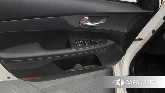 Kia Come New K3 id 4770803 из Кореи 19