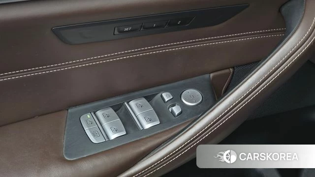BMW 5 Series (G30) id 4785413 из Кореи 19