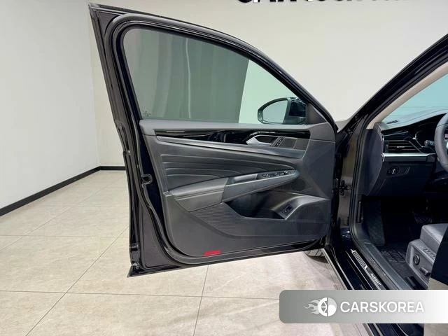 Volkswagen Passat id 3824381 из Китая 19