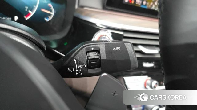 BMW 5 Series (G30) id 4196792 из Кореи 19