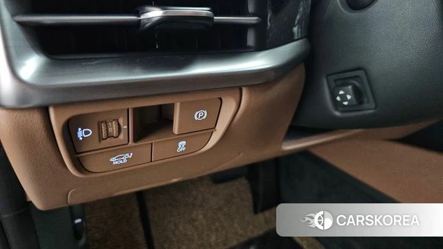 Hyundai Grandeur (GN7) id 4413800 из Кореи 19
