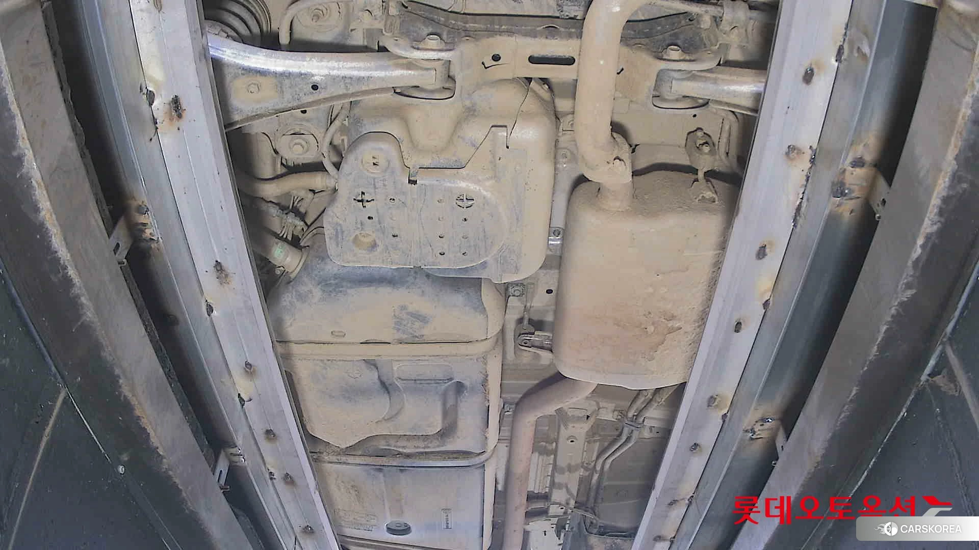 Kia Carnival id 3882155 из Кореи 19