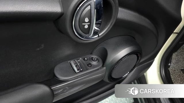 Mini Cooper id 4672286 из Кореи 19