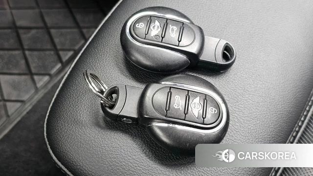 Mini Cooper D Countryman id 4483320 из Кореи 19