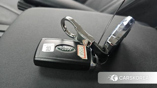 Land Rover Discovery 5 id 4568439 из Кореи 19