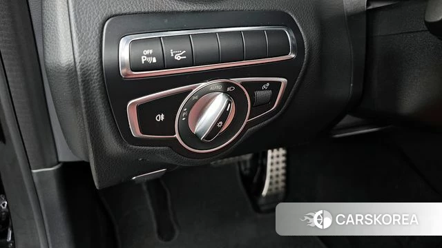 Mercedes-Benz C-Class W205 id 4345724 из Кореи 19