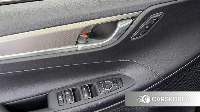 Hyundai The New Grandeur IG Hybrid id 4396650 из Кореи 19