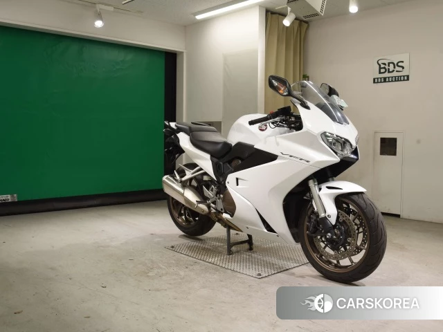 Проданный Honda VFR800F id 4184754 из Японии, фото 19