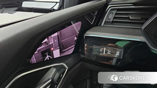 Audi e-Tron id 4566354 из Кореи 19