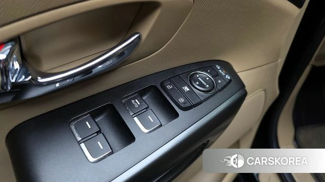 Kia The New Carnival id 4325028 из Кореи 19