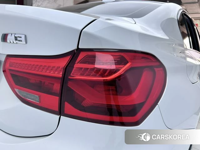BMW 1 series id 4278424 из Китая 19