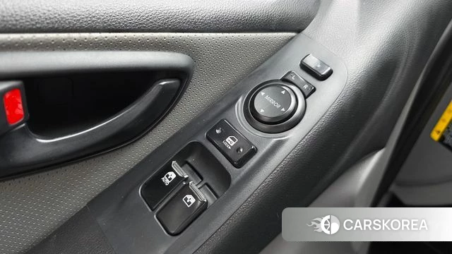 Hyundai The New Grand Starex id 4251212 из Кореи 19