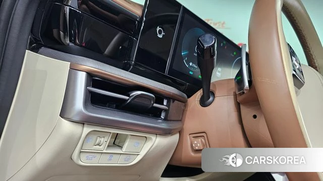 Hyundai Grandeur Hybrid (GN7) id 4665566 из Кореи 19