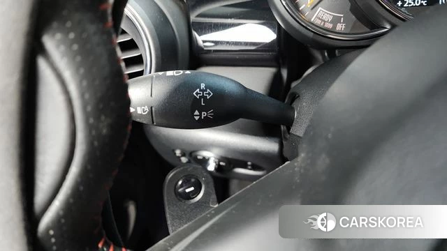 Mini Cooper S id 4446890 из Кореи 19