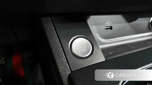 Audi A4 (B9) id 4231549 из Кореи 19