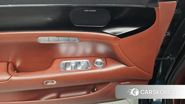 Genesis G90 (RS4) id 4745355 из Кореи 19