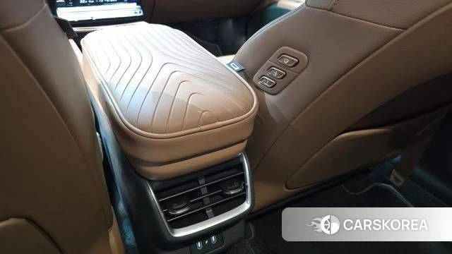 Hyundai Grandeur (GN7) id 4330016 из Кореи 19