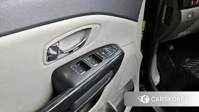 Kia All New Carnival id 4251303 из Кореи 19