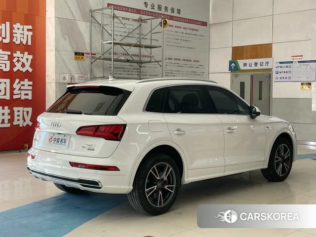 Audi Q5L id 4205738 из Китая 19