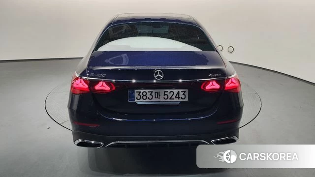 Mercedes-Benz E-Class W214 id 4584116 из Кореи 19