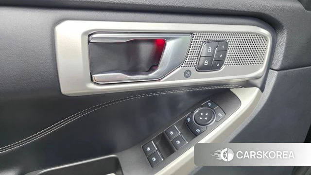 Ford Explorer 6th Generation id 4542100 из Кореи 19