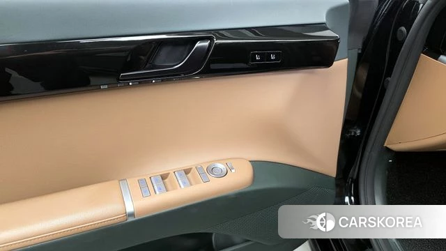 Hyundai Grandeur Hybrid (GN7) id 4315562 из Кореи 19
