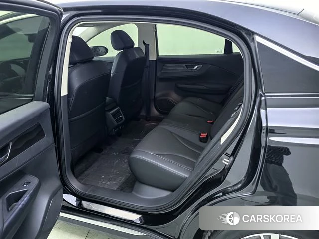 Red flag E-QM5 id 3869671 из Китая 19