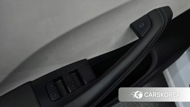 Tesla Model 3 id 4681820 из Кореи 19