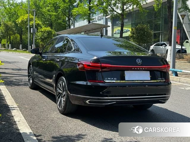 Volkswagen Passat id 4258371 из Китая 19