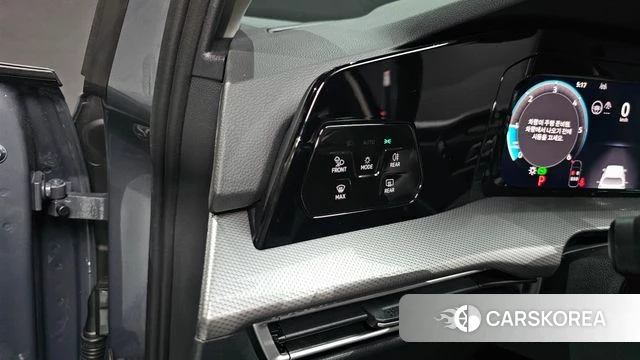 Volkswagen Golf 8th Generation id 4222450 из Кореи 19