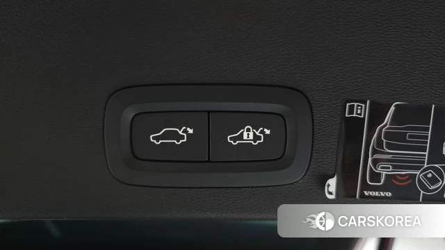 Volvo XC40 id 4580936 из Кореи 19