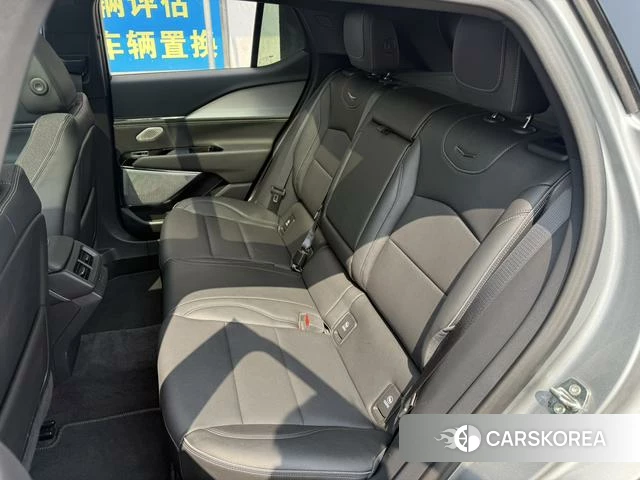 Cadillac GT4 id 3920805 из Китая 19