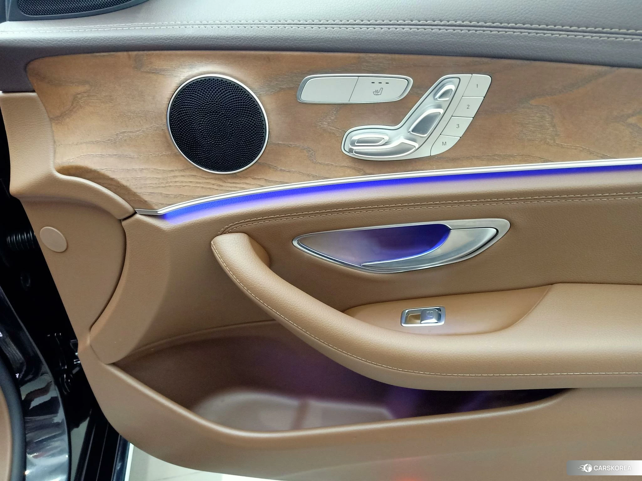 Mercedes-Benz E-class id 4487195 из Китая 19