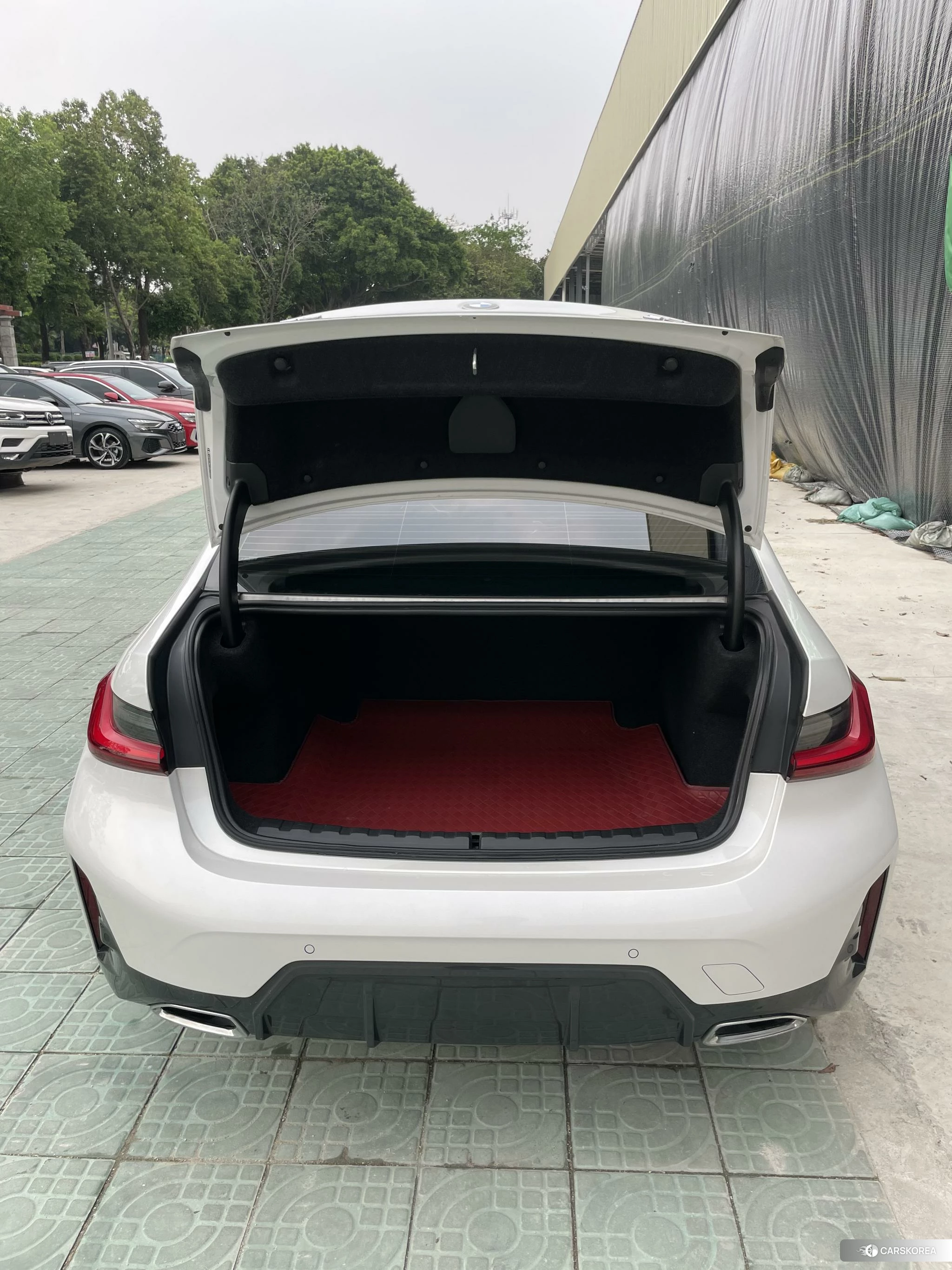 BMW 3 series id 4479393 из Китая 19
