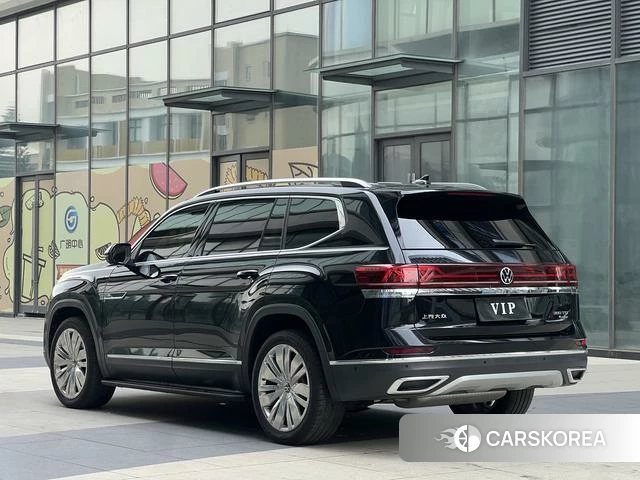 Volkswagen Tourang id 4342246 из Китая 19
