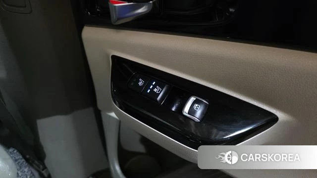 Kia Carnival 4th generation id 4194907 из Кореи 19